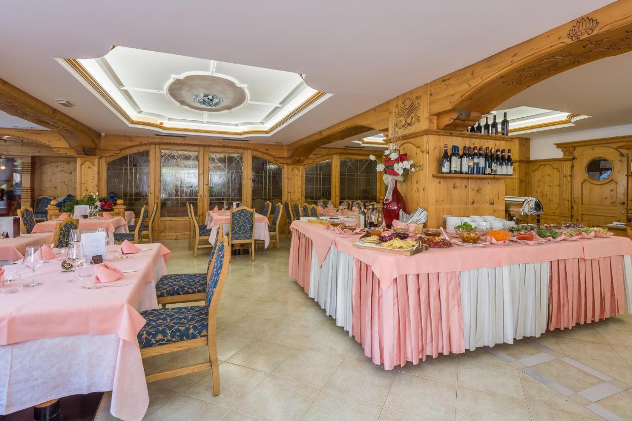 Hotel St. Raphael Madonna エクステリア 写真