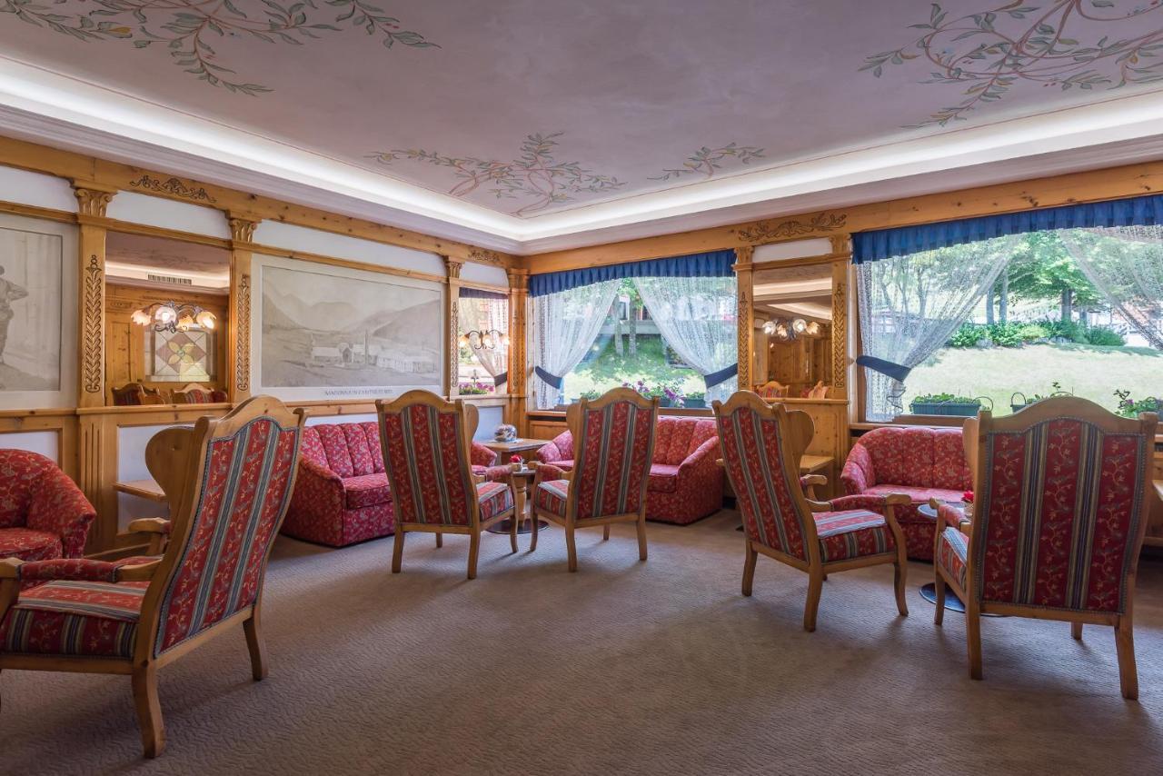 Hotel St. Raphael Madonna エクステリア 写真